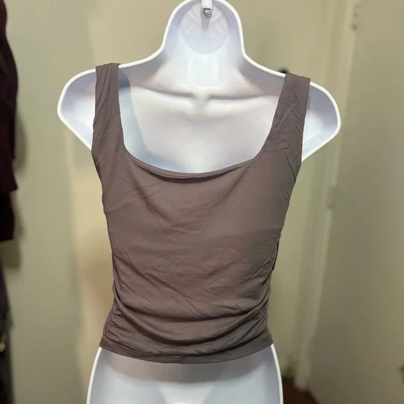 OGL Eco-SkinKiss® Ruched Sides Square Brami Tank Top - Picture 4 of 4